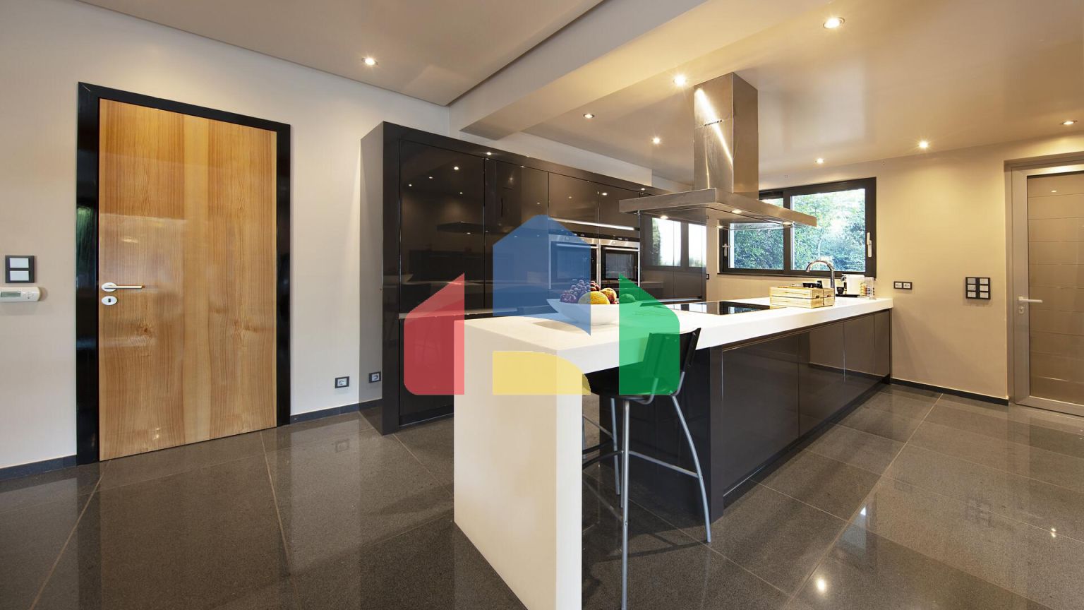 Продаж - Вілла 605 m² на Пелопоннесі