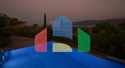 Продаж - Вілла 605 m² на Пелопоннесі