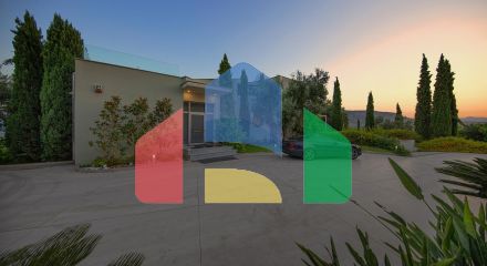 Продаж - Вілла 605 m² на Пелопоннесі