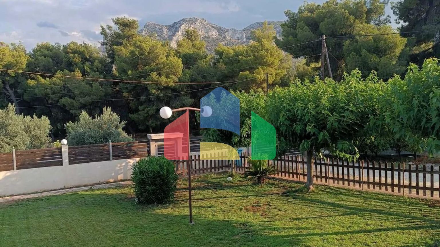 Продаж - Котедж 190 m² на Пелопоннесі