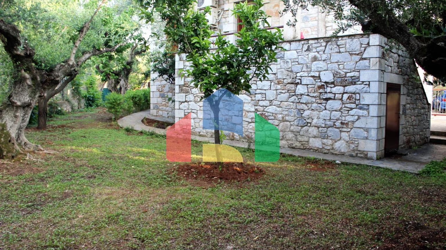 Продаж - Котедж 115 m² на Пелопоннесі