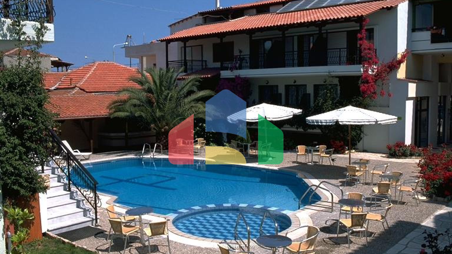 Продажа - Гостиница 1680 m² на Кассандре (Халкидики)