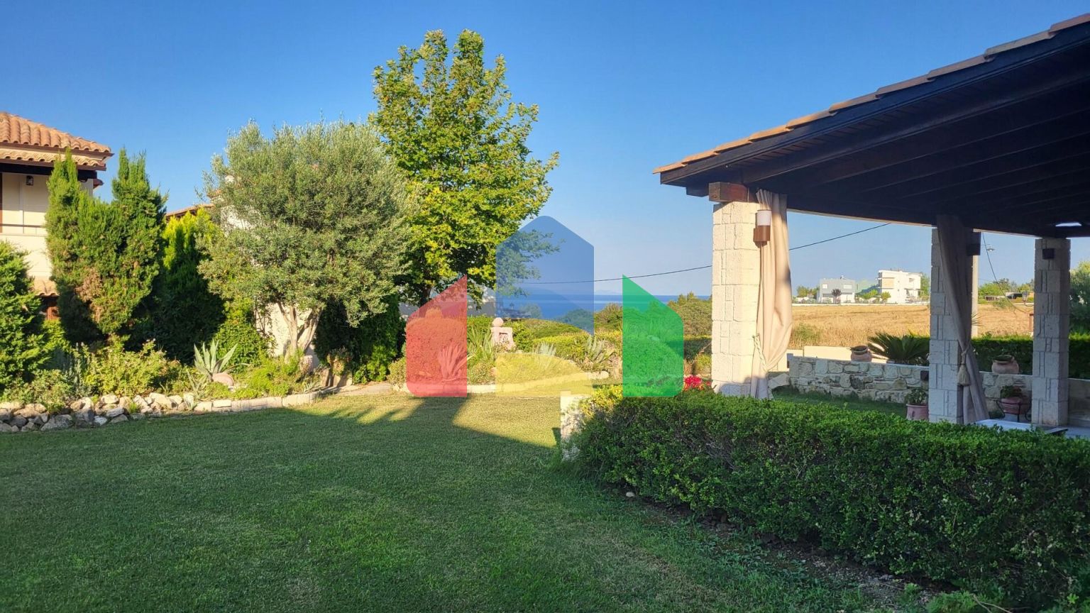 Продаж - Таунхаус 110 m² на Кассандрі (Халкідіки)