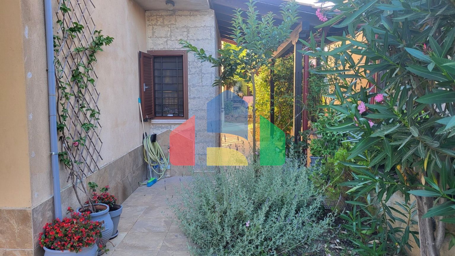 Продаж - Таунхаус 110 m² на Кассандрі (Халкідіки)