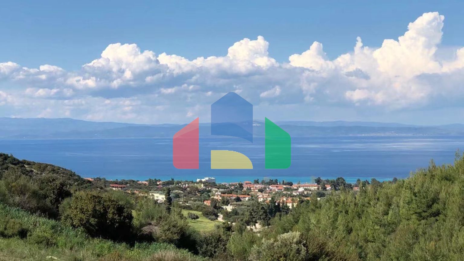 Продаж - Земельна ділянка 6750 m² на Кассандрі (Халкідіки)