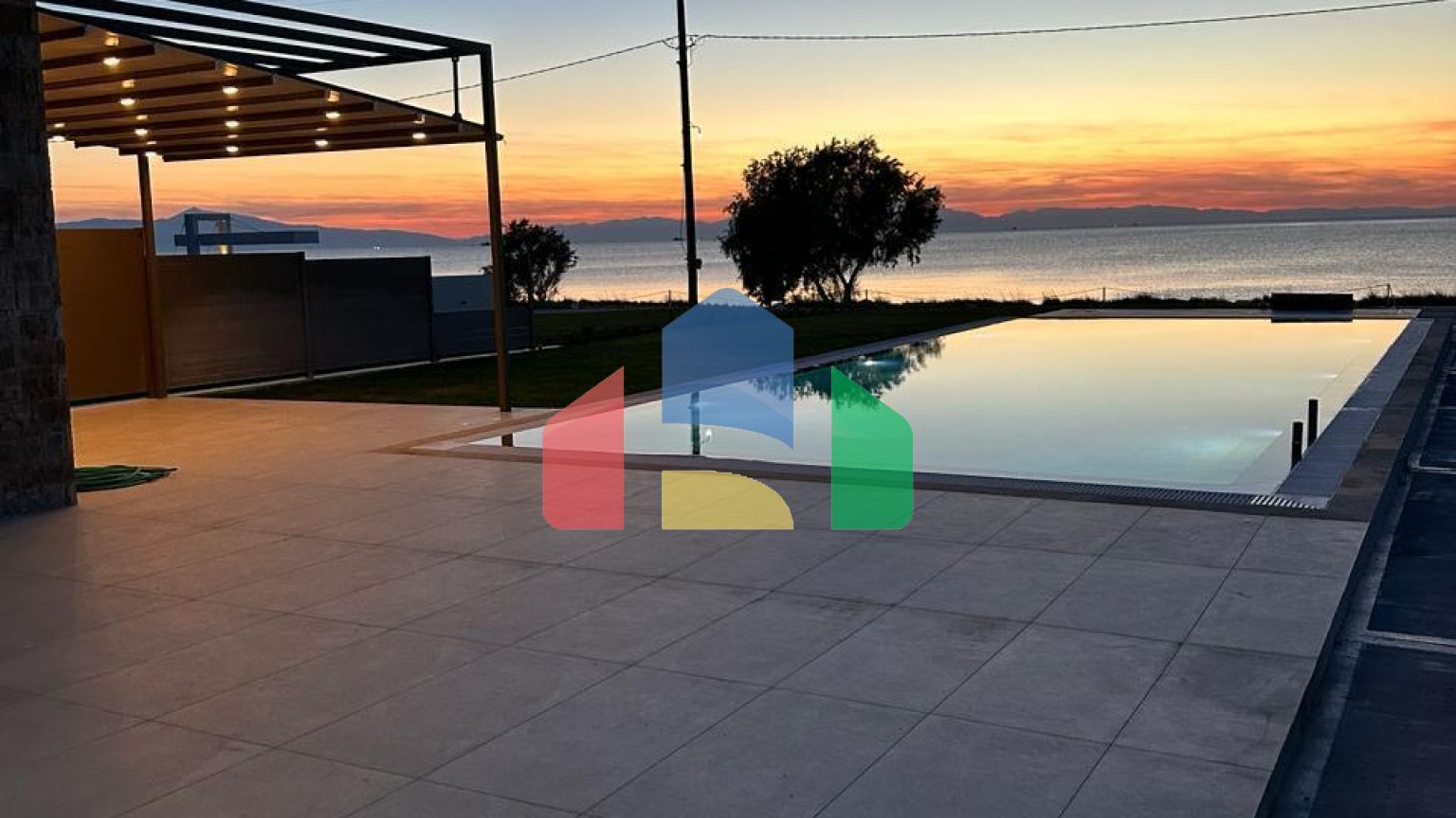 Продажа - Вилла 230 m² на Кассандре (Халкидики)