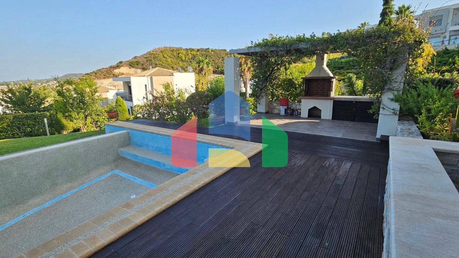 Продаж - Вілла 210 m² на Кассандрі (Халкідіки)