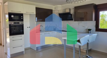 Продаж - Котедж 240 m² на Кассандрі (Халкідіки)