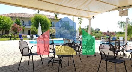 Продаж - Готель 400 m² на Кассандрі (Халкідіки) Продаж - Готель 400 m² на Кассандрі (Халкідіки)