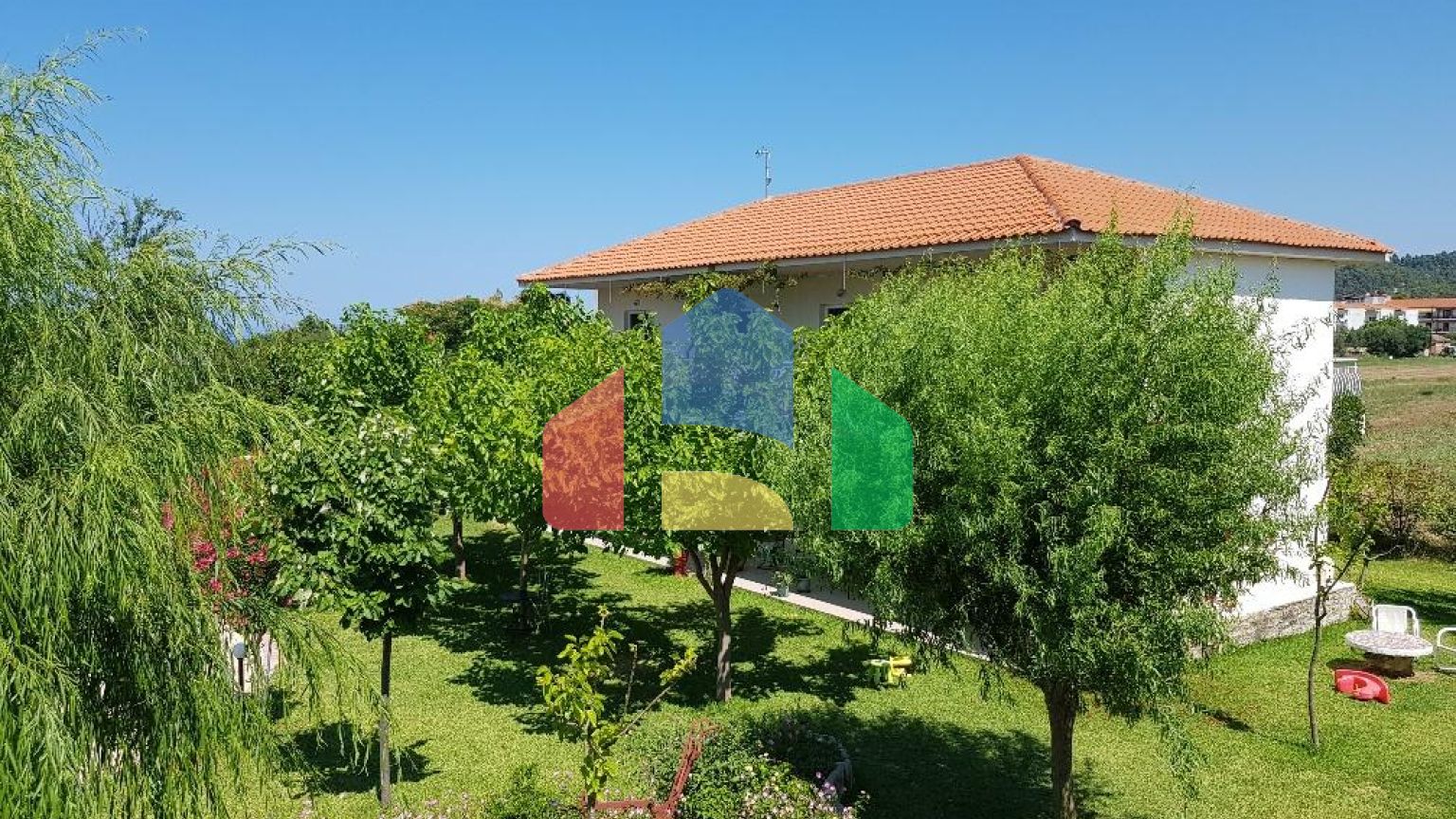 Продаж - Готель 400 m² на Кассандрі (Халкідіки)