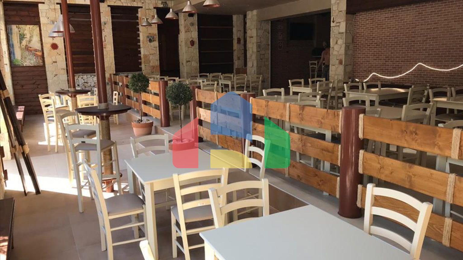 Продаж - Готель 950 m² на Кассандрі (Халкідіки)