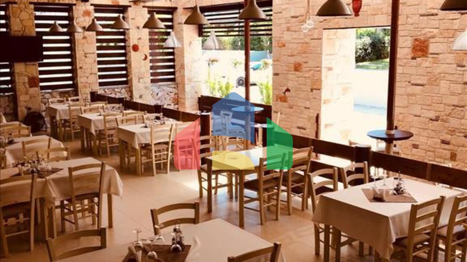 Продаж - Готель 950 m² на Кассандрі (Халкідіки)