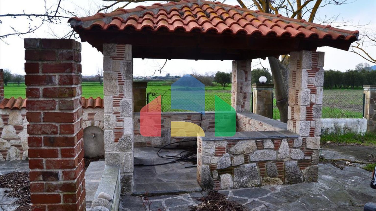 Продаж - Готель 230 m² на Кассандрі (Халкідіки)