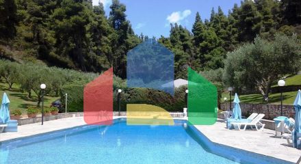 For Sale - Hotel 700 m² in Kassandra, Chalkidiki