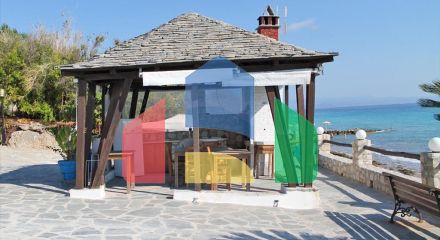 For Sale - Detached house 90 m² in Kassandra, Chalkidiki