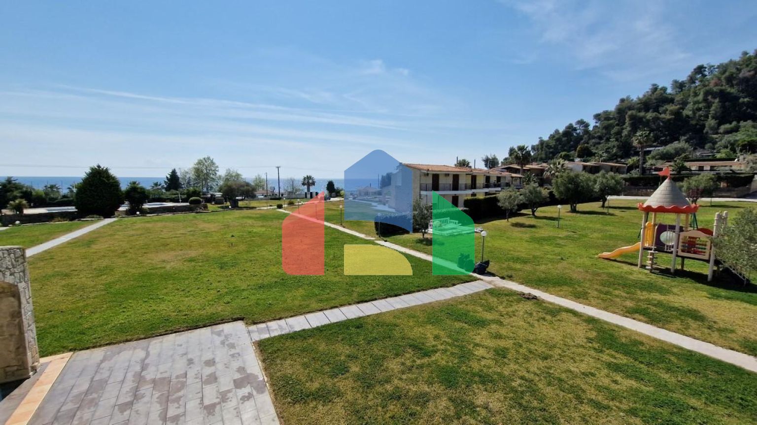 Продаж - Таунхаус 110 m² на Кассандрі (Халкідіки)