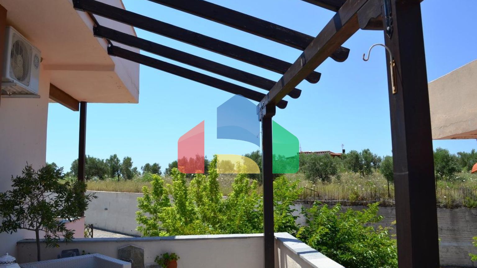 Продаж - Таунхаус 150 m² на Кассандрі (Халкідіки)