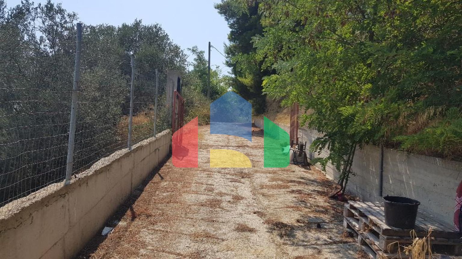 Продаж - Земельна ділянка 2000 m² на Кассандрі (Халкідіки)