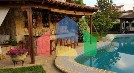 For Sale - Villa 200 m² in Kassandra, Chalkidiki