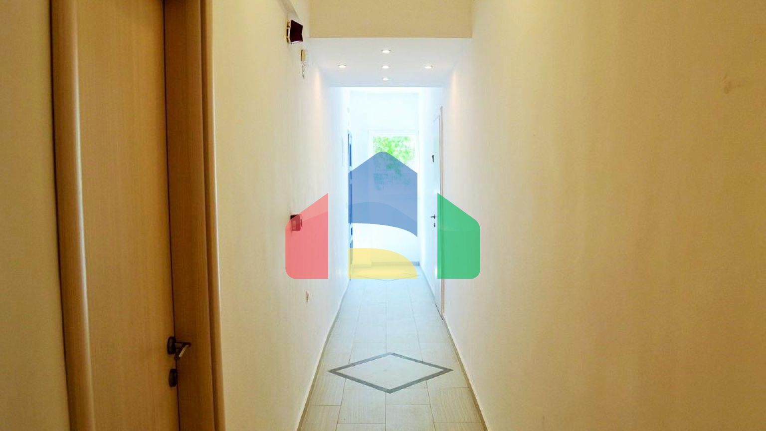 Продаж - Готель 745 m² на Кассандрі (Халкідіки)