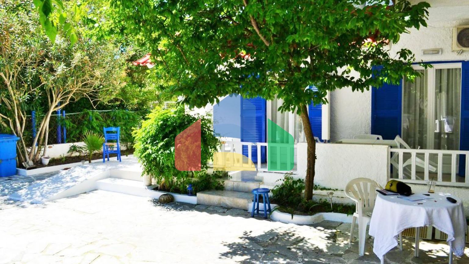 Продаж - Готель 745 m² на Кассандрі (Халкідіки)