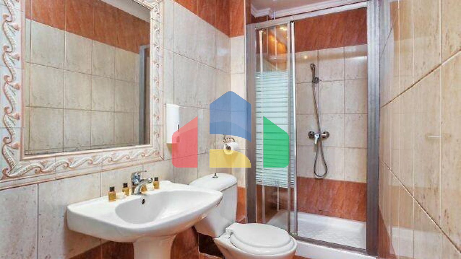 Продажа - Гостиница 2000 m² на Кассандре (Халкидики)