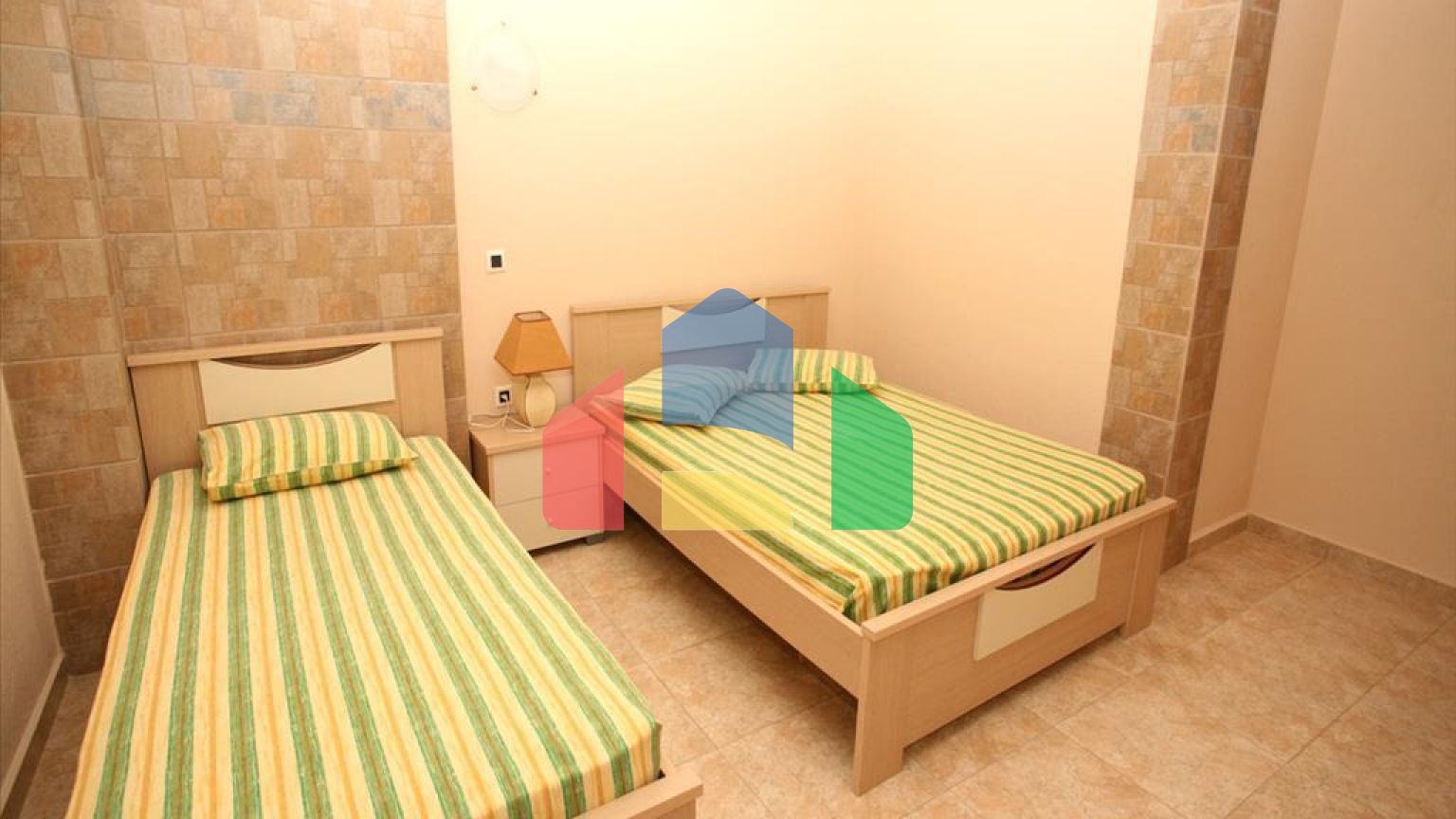 Продаж - Готель 530 m² на Кассандрі (Халкідіки)