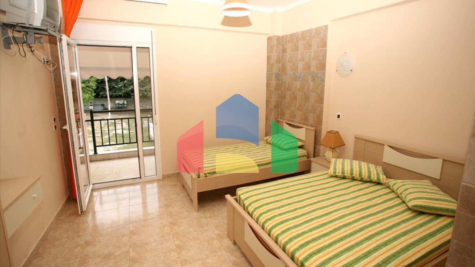 Продаж - Готель 530 m² на Кассандрі (Халкідіки)