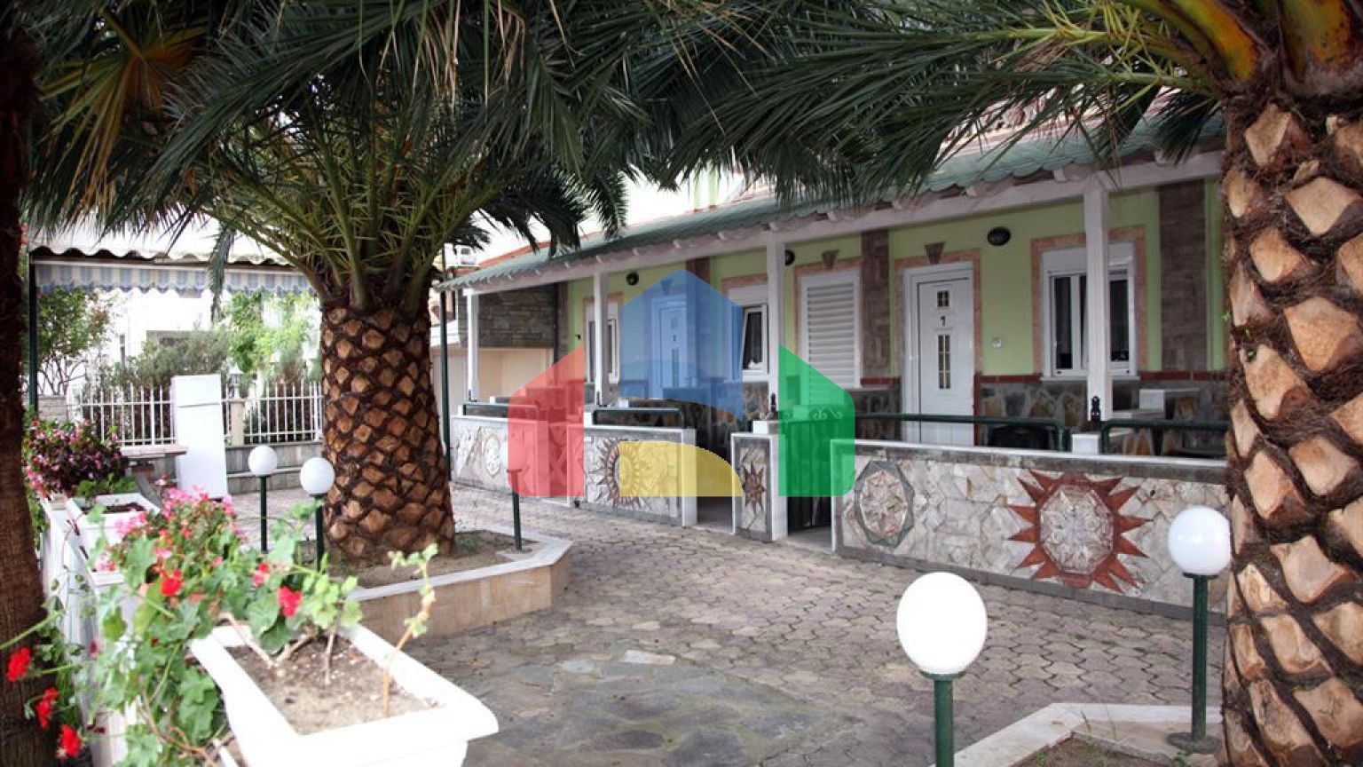 Продаж - Готель 530 m² на Кассандрі (Халкідіки)