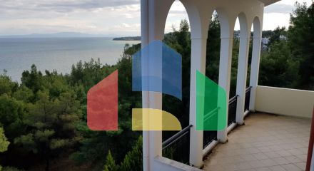 For Sale - Villa 820 m² in Kassandra, Chalkidiki
