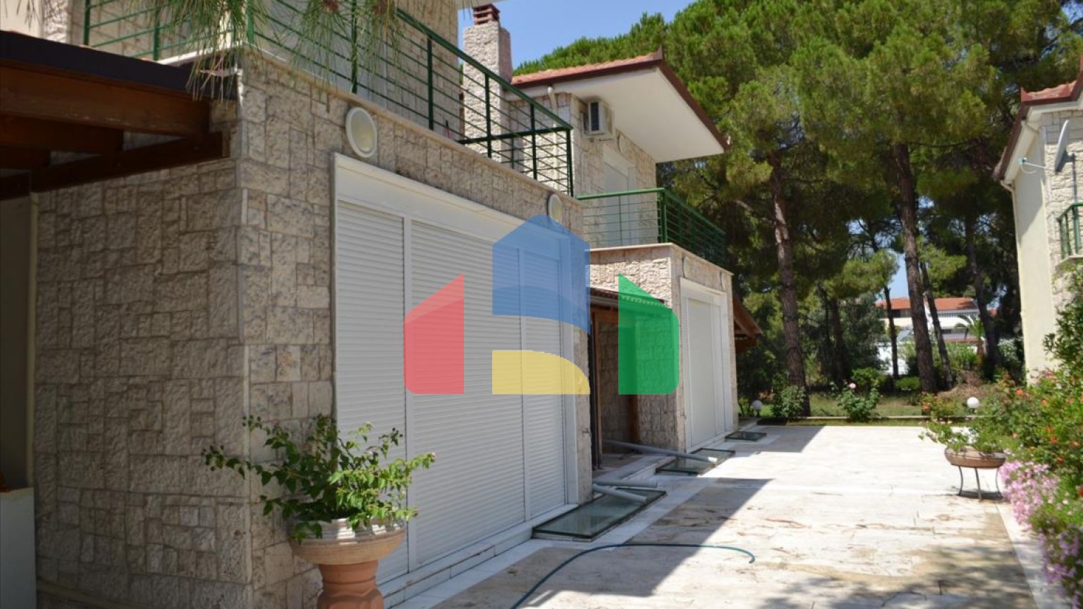 Продажа - Таунхаус 150 m² на Кассандре (Халкидики)