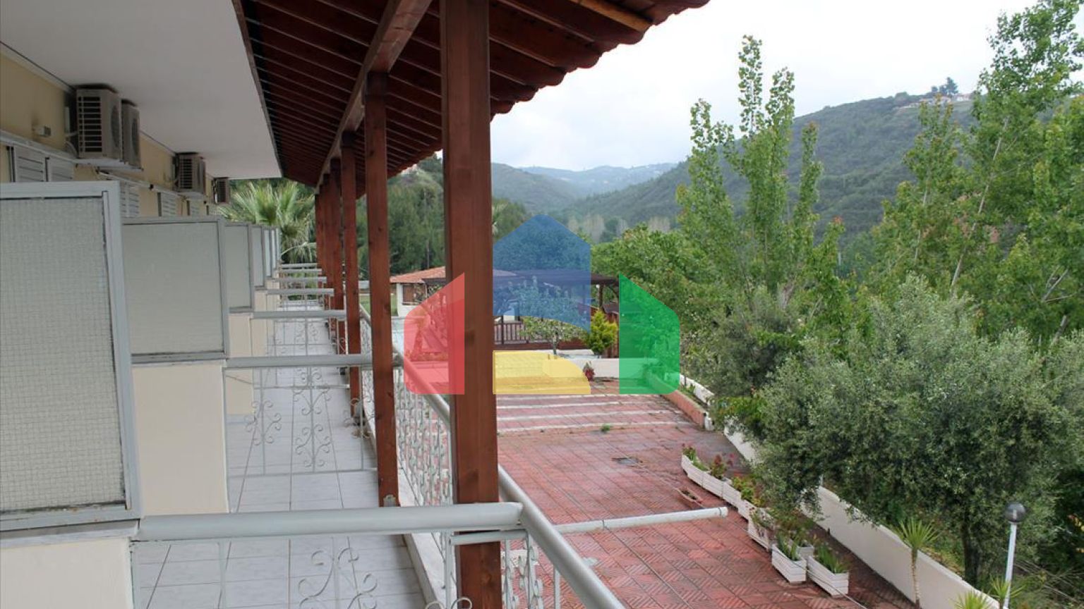 Продажа - Гостиница 2331 m² на Кассандре (Халкидики)