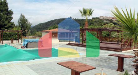 Продажа - Гостиница 2331 m² на Кассандре (Халкидики)