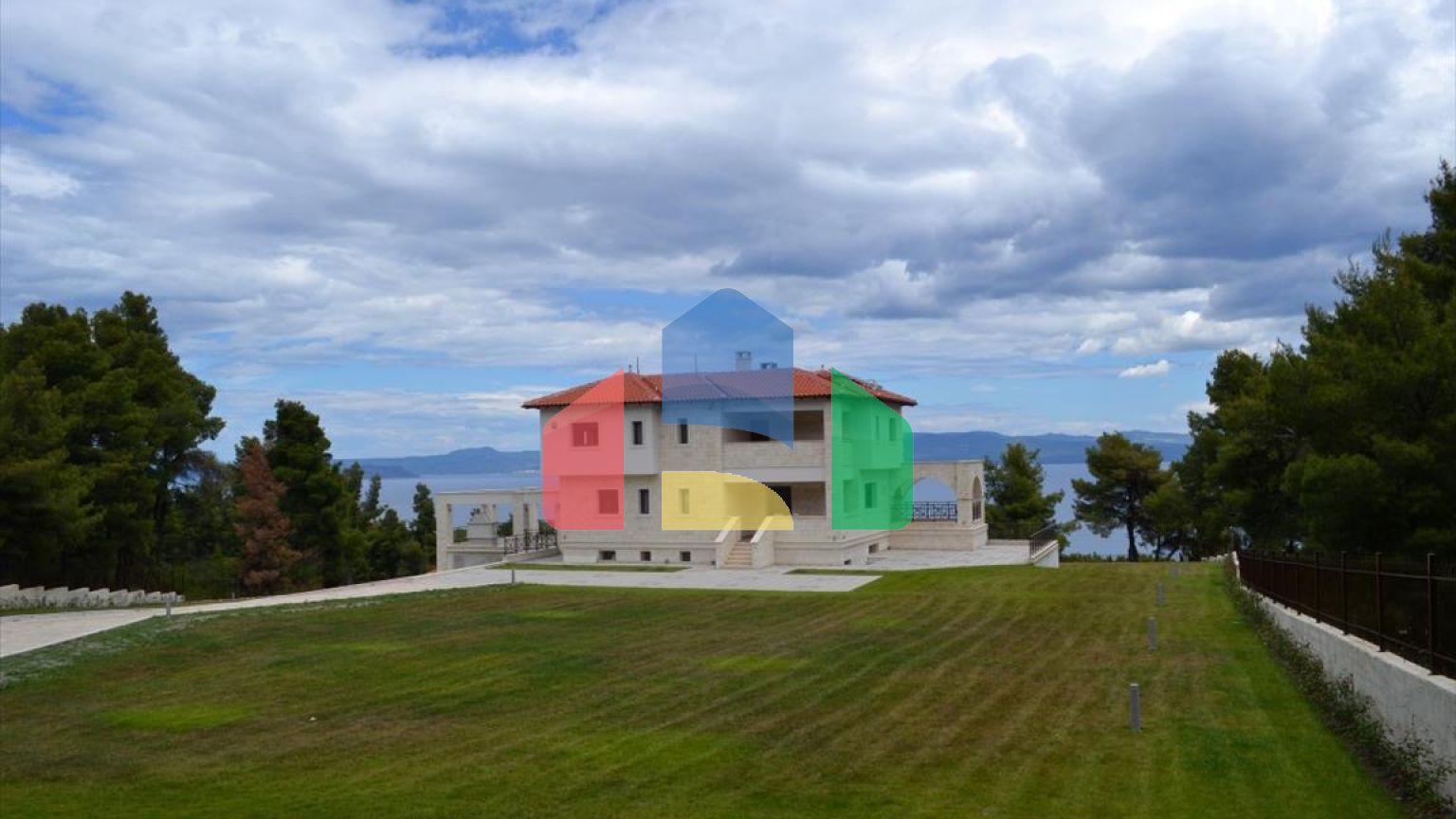 Продаж - Вілла 600 m² на Кассандрі (Халкідіки)