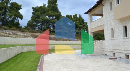 Продаж - Вілла 600 m² на Кассандрі (Халкідіки)