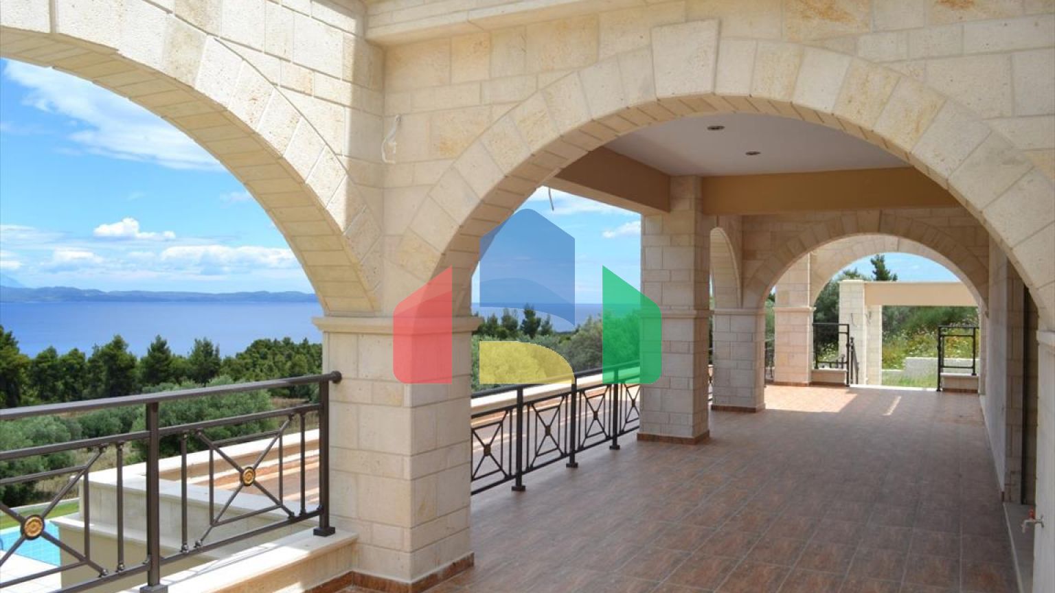 Продаж - Вілла 600 m² на Кассандрі (Халкідіки)