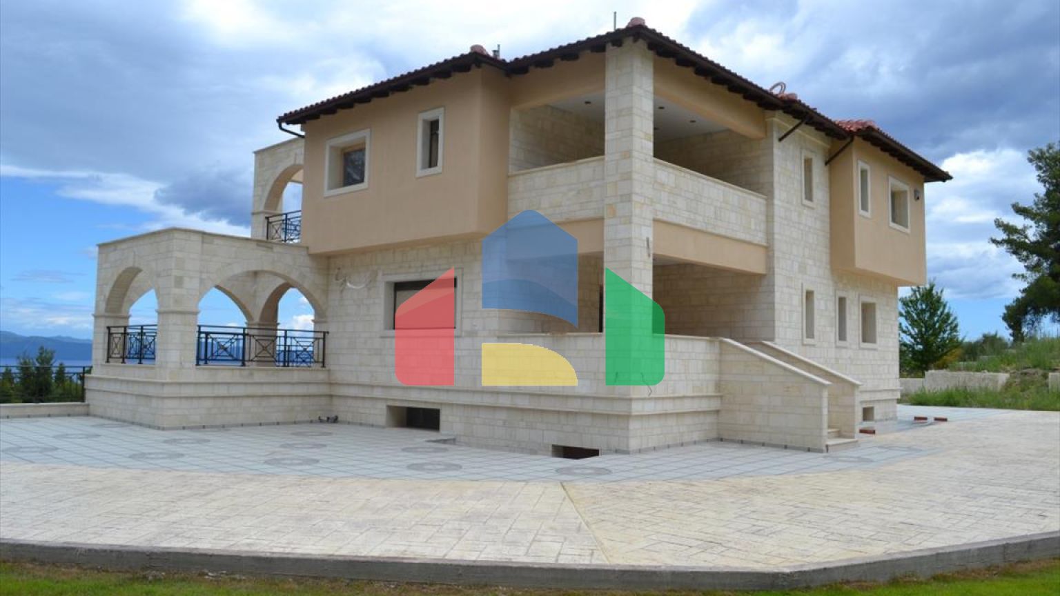 Продаж - Вілла 600 m² на Кассандрі (Халкідіки)