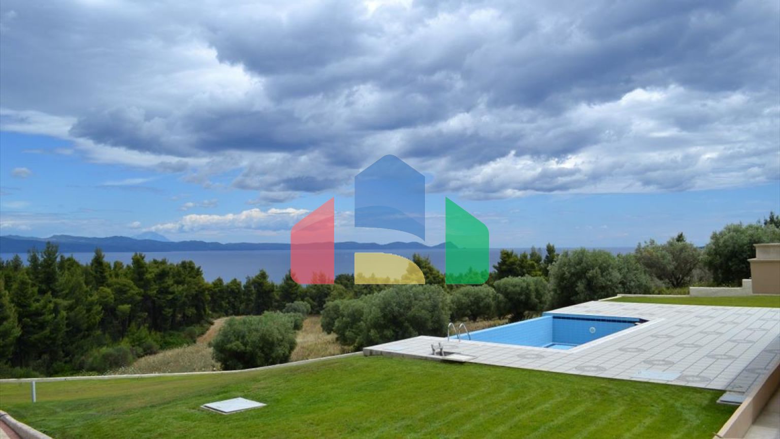 Продаж - Вілла 600 m² на Кассандрі (Халкідіки)