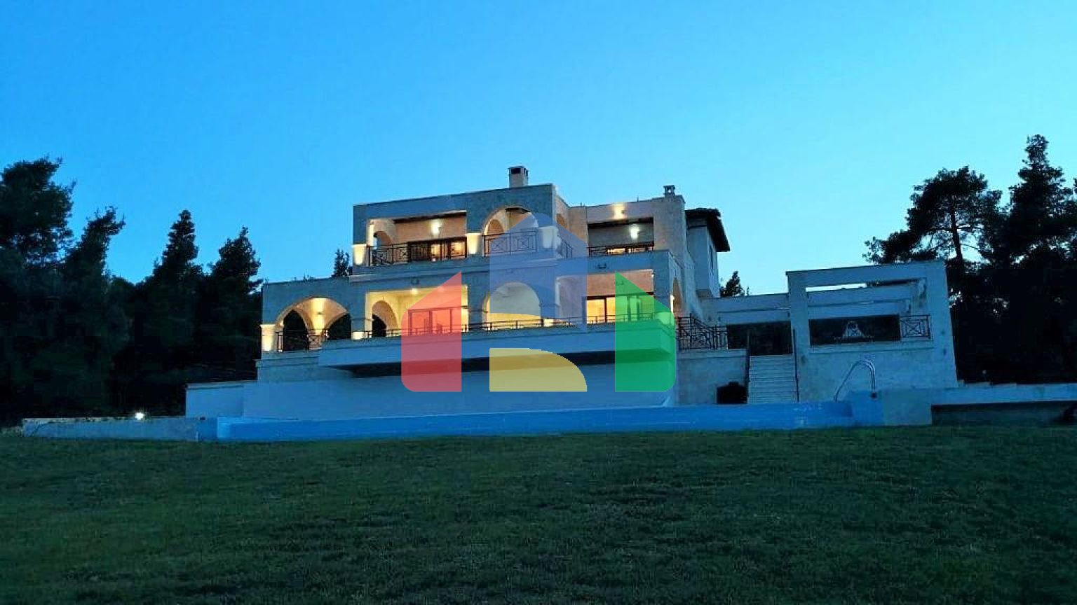 Продаж - Вілла 600 m² на Кассандрі (Халкідіки)