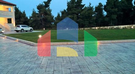 Продаж - Вілла 600 m² на Кассандрі (Халкідіки)