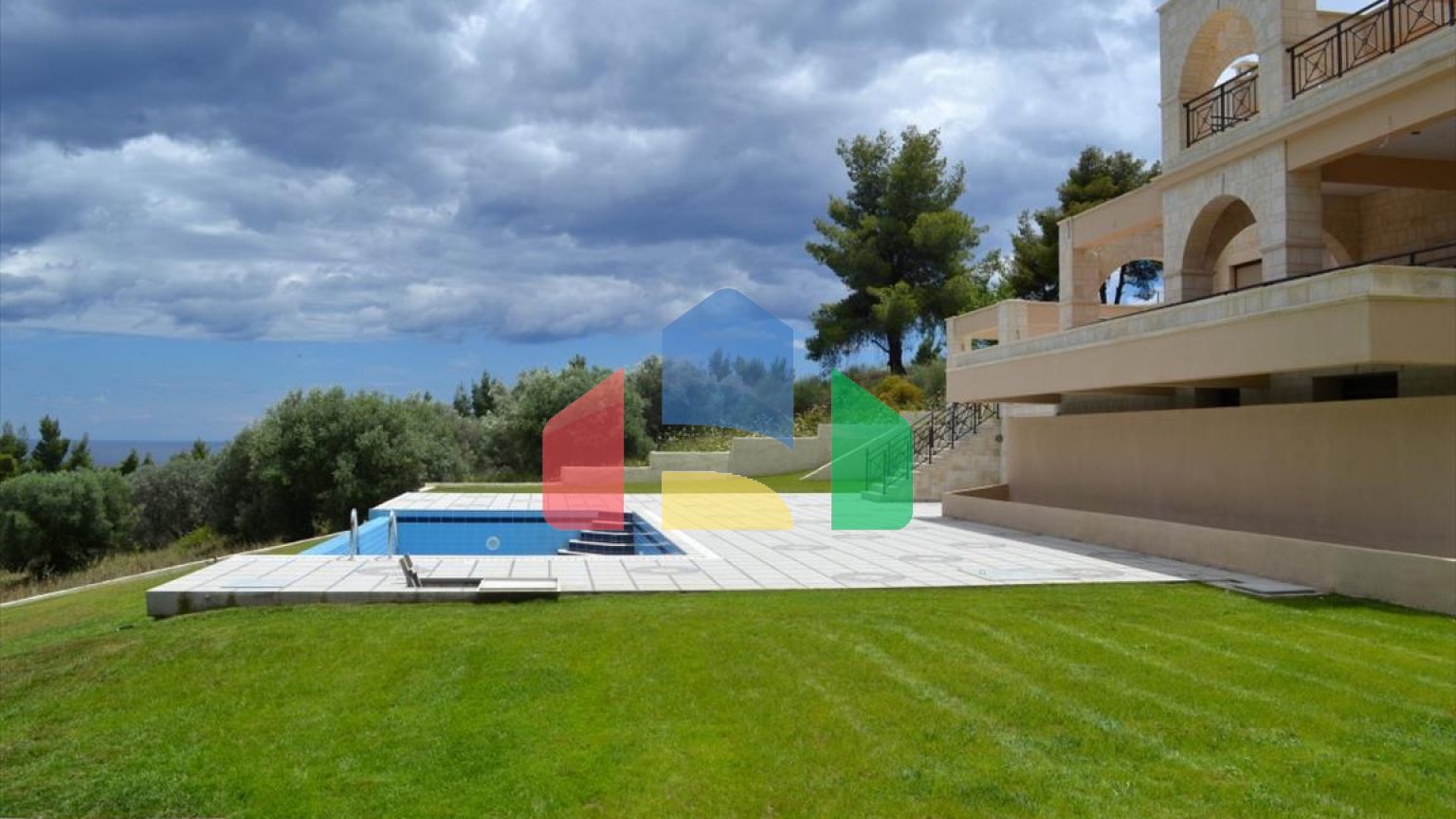 Продаж - Вілла 600 m² на Кассандрі (Халкідіки)