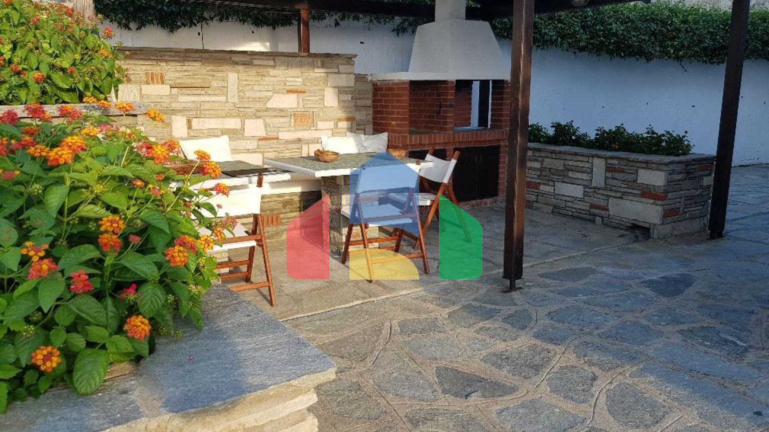 Продаж - Таунхаус 250 m² на Кассандрі (Халкідіки)