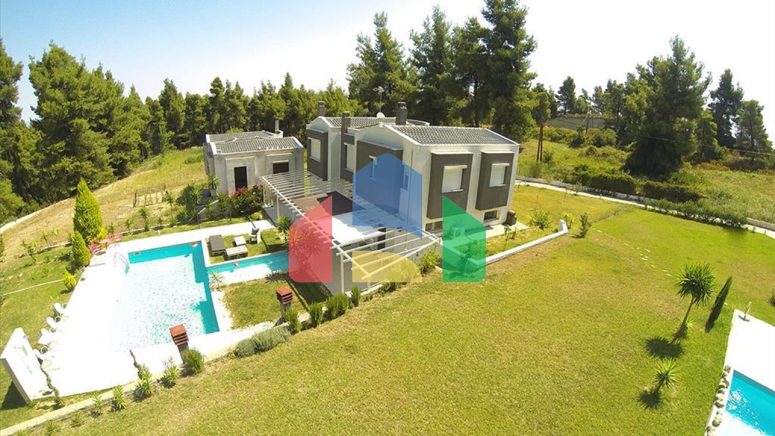 Продажа - Коттедж 440 m² на Кассандре (Халкидики)