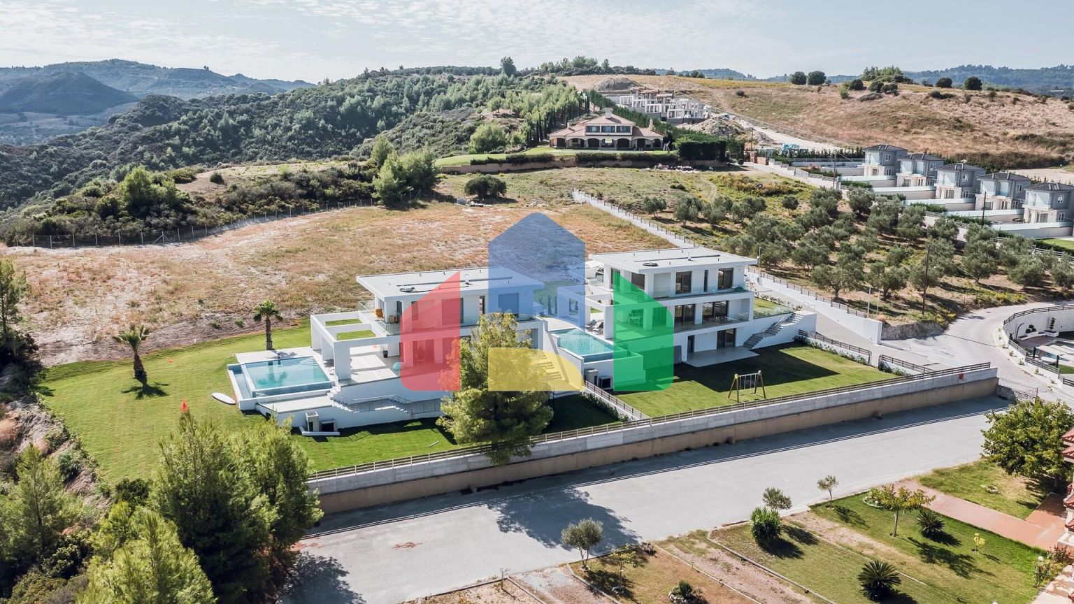 Продажа - Вилла 250 m² на Кассандре (Халкидики)