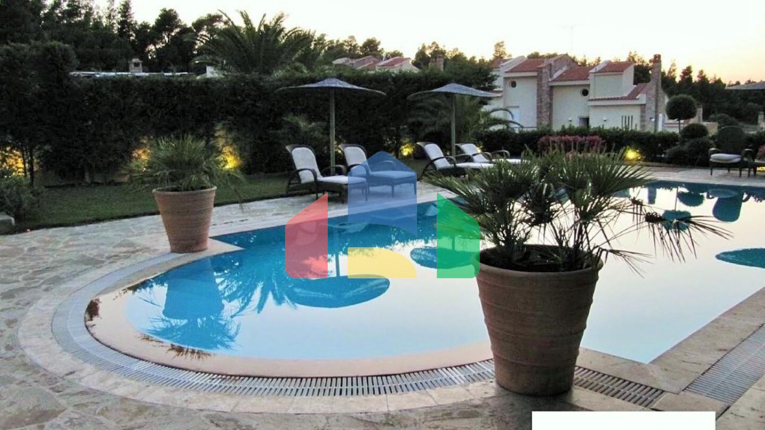 Продаж - Вілла 400 m² на Кассандрі (Халкідіки)