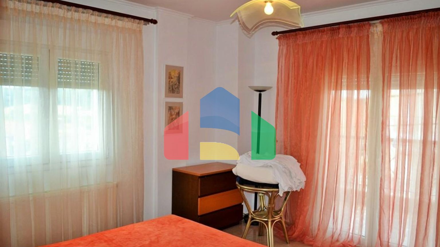 Продаж - Готель 380 m² на Кассандрі (Халкідіки)