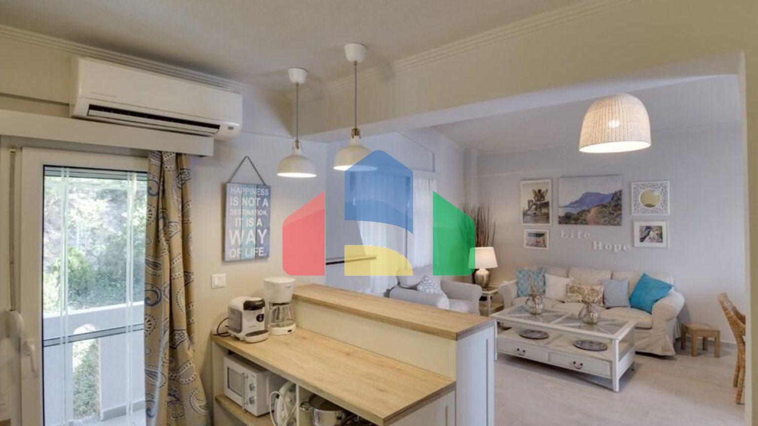 Продаж - Готель 395 m² на Кассандрі (Халкідіки)