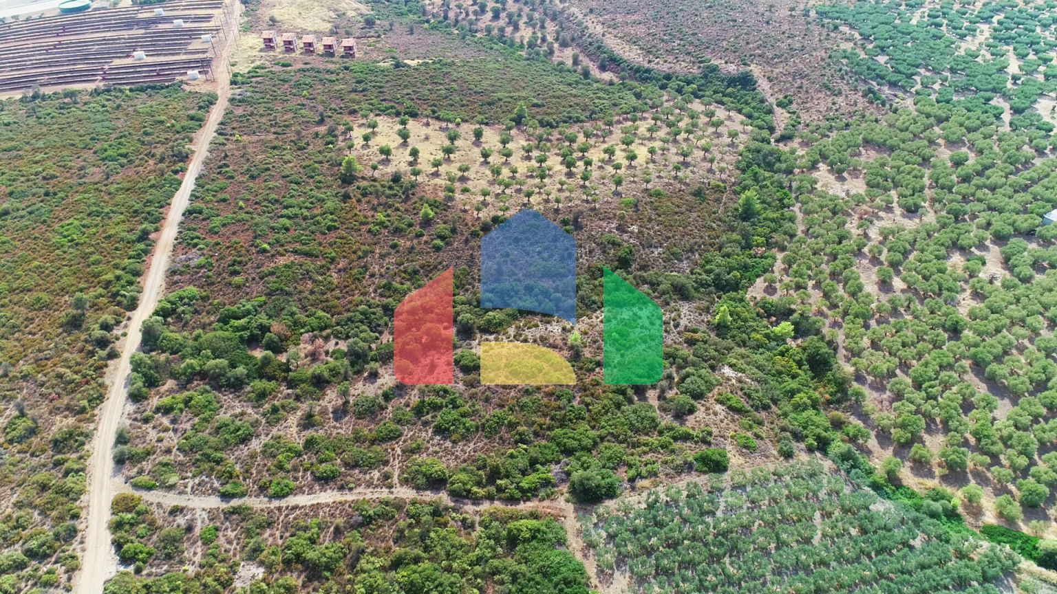 Продаж - Земельна ділянка 37500 m² на Сітонії (Халкідіки)