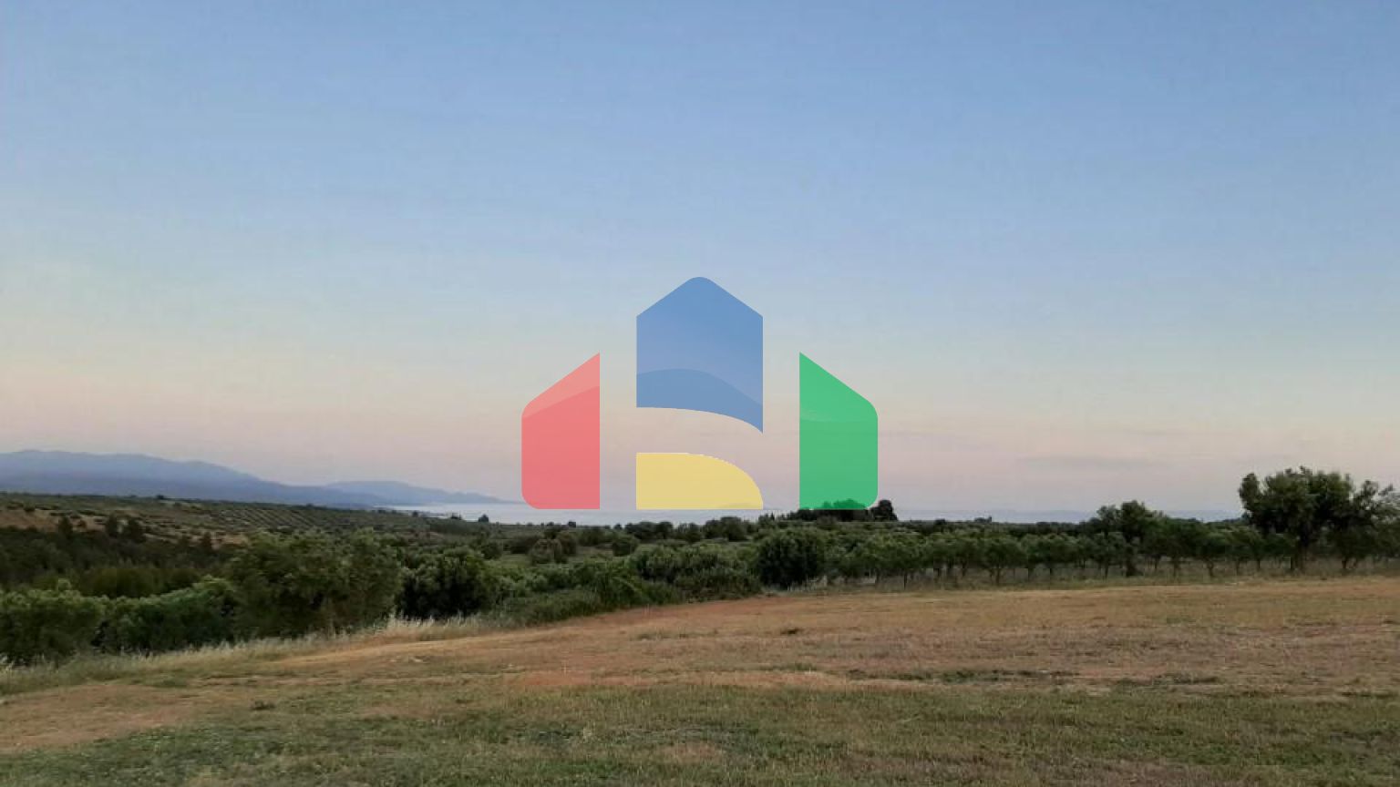 Продаж - Земельна ділянка 4200 m² на Сітонії (Халкідіки)