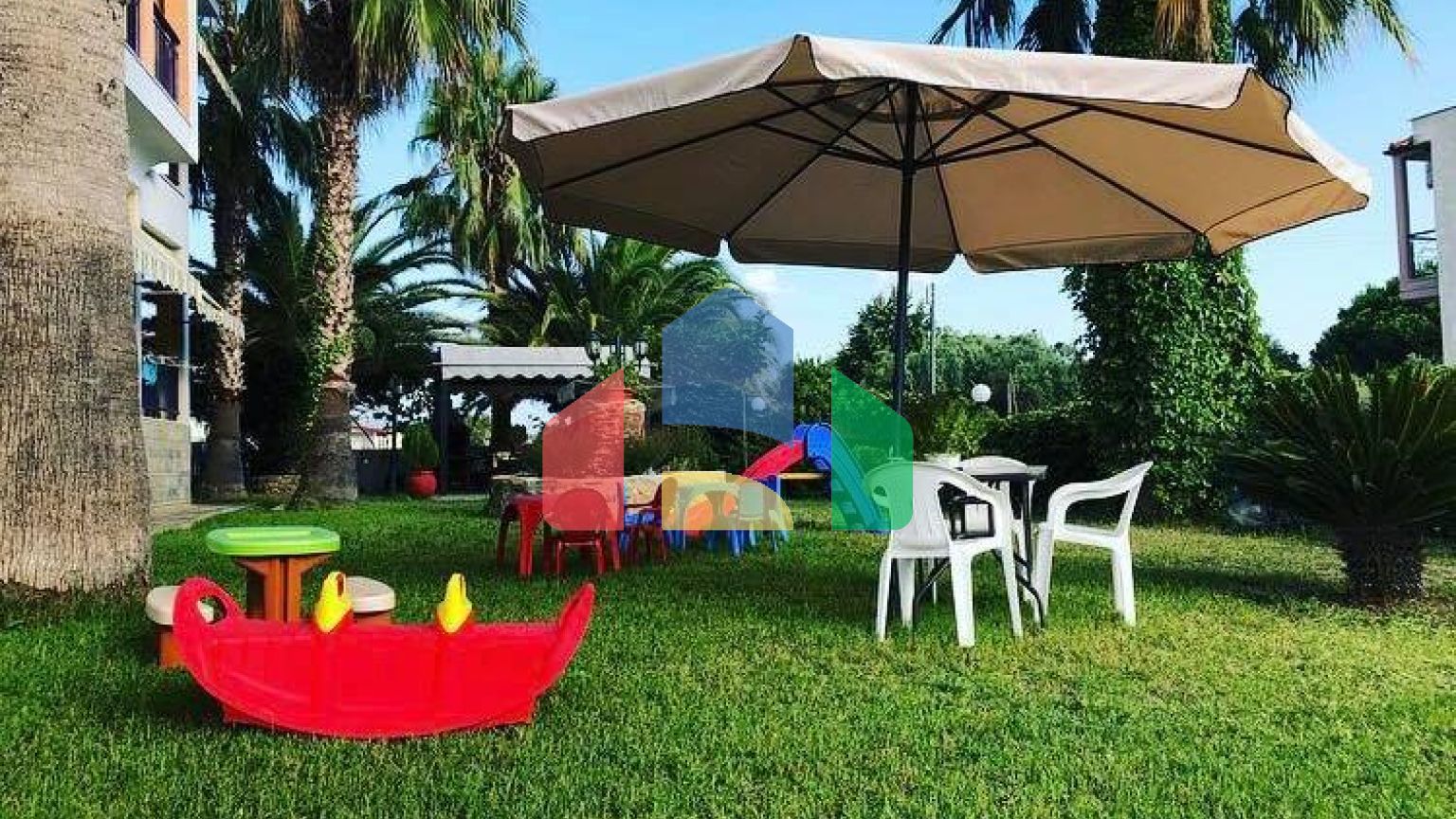 Продажа - Гостиница 500 m² на Ситонии (Халкидики)